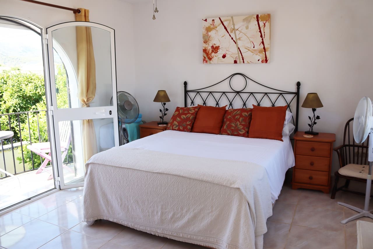 6 camera da letto Villa in vendita in Orba con piscina - 499.950 € (Rif: 10095015)