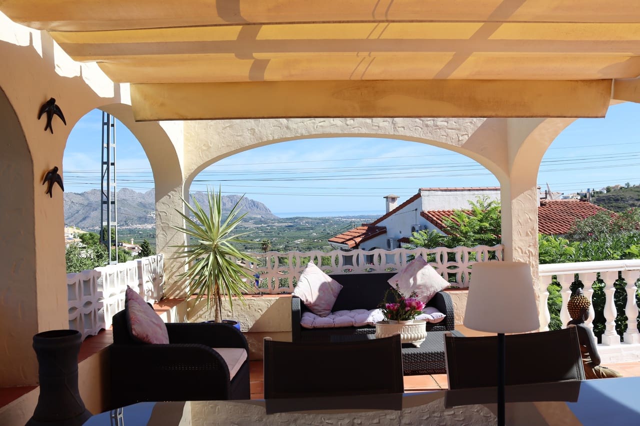 6 camera da letto Villa in vendita in Orba con piscina - 499.950 € (Rif: 10095015)
