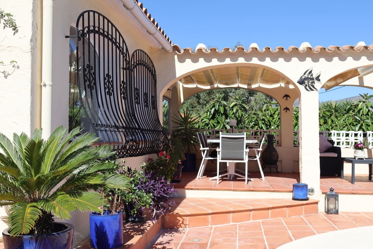 6 camera da letto Villa in vendita in Orba con piscina - 499.950 € (Rif: 10095015)