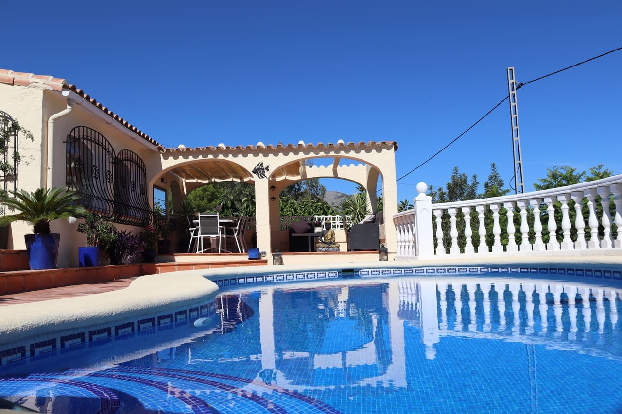 6 camera da letto Villa in vendita in Orba con piscina - 499.950 € (Rif: 10095015)