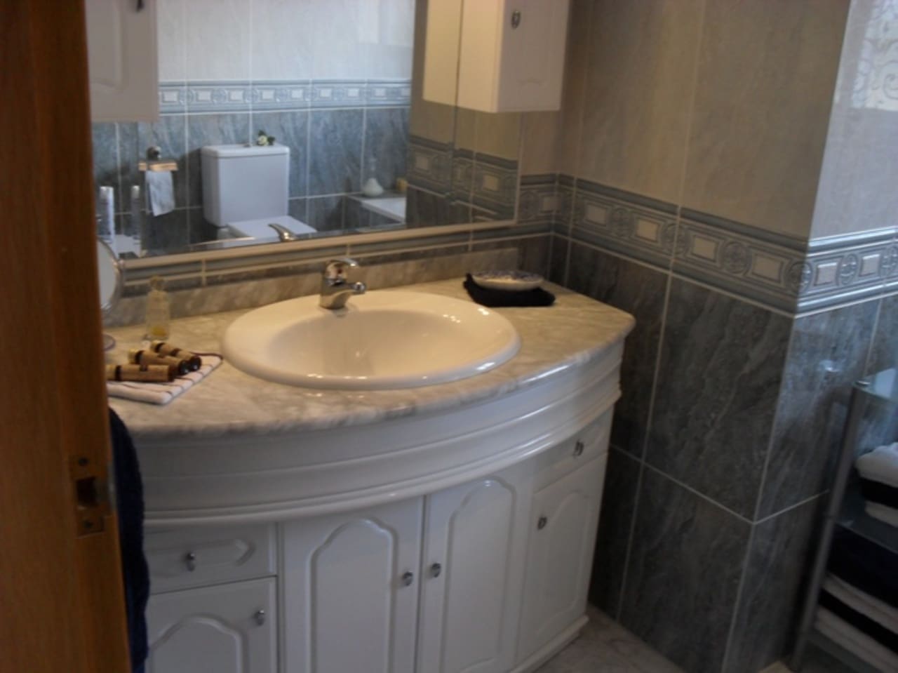 3 bedroom Villa for sale in Jalon / Xalo with pool garage - € 599,000 (Ref: 8906475)