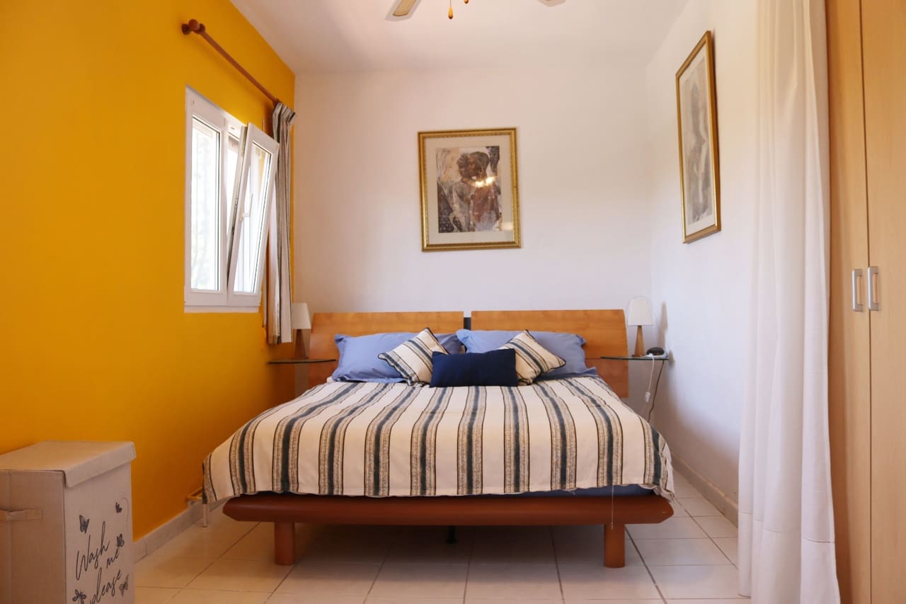 5 bedroom Villa for sale in Parcent with garage - € 360,000 (Ref: 9204928)