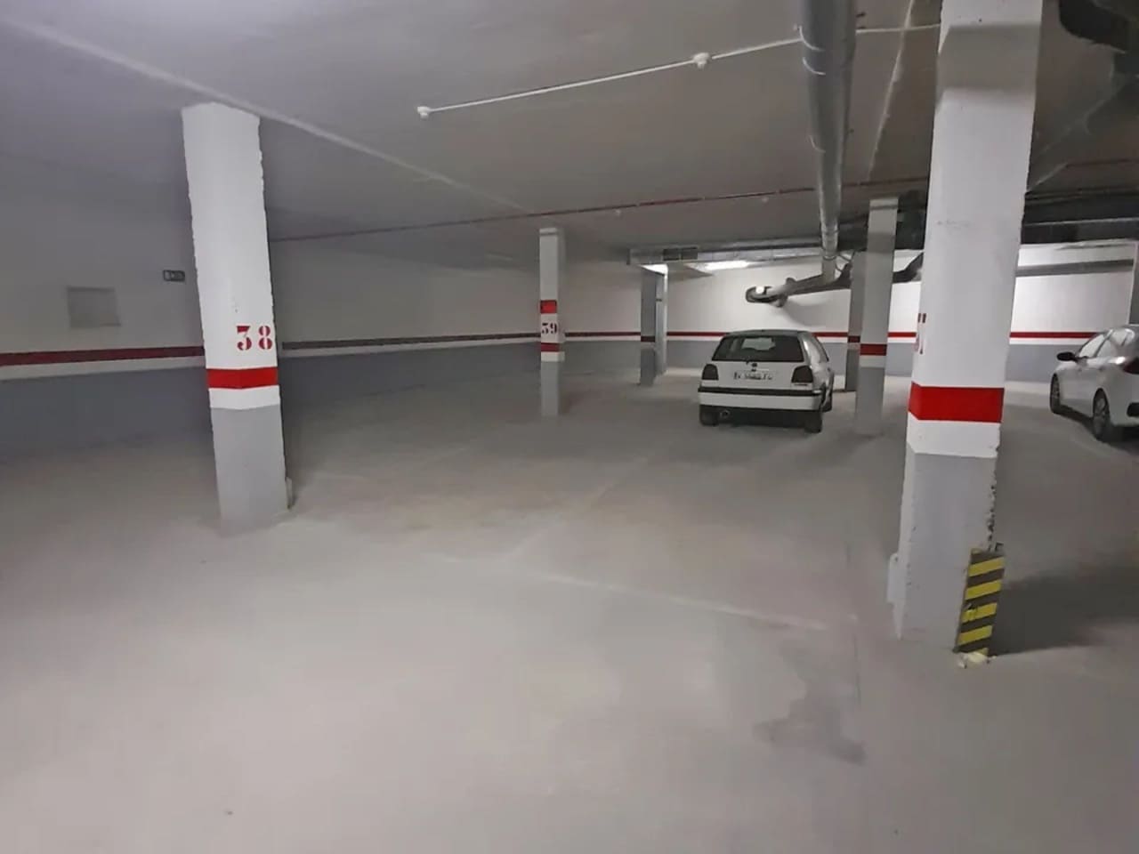 Garage for sale in Jalon / Xalo - € 6,500 (Ref: 9396699)