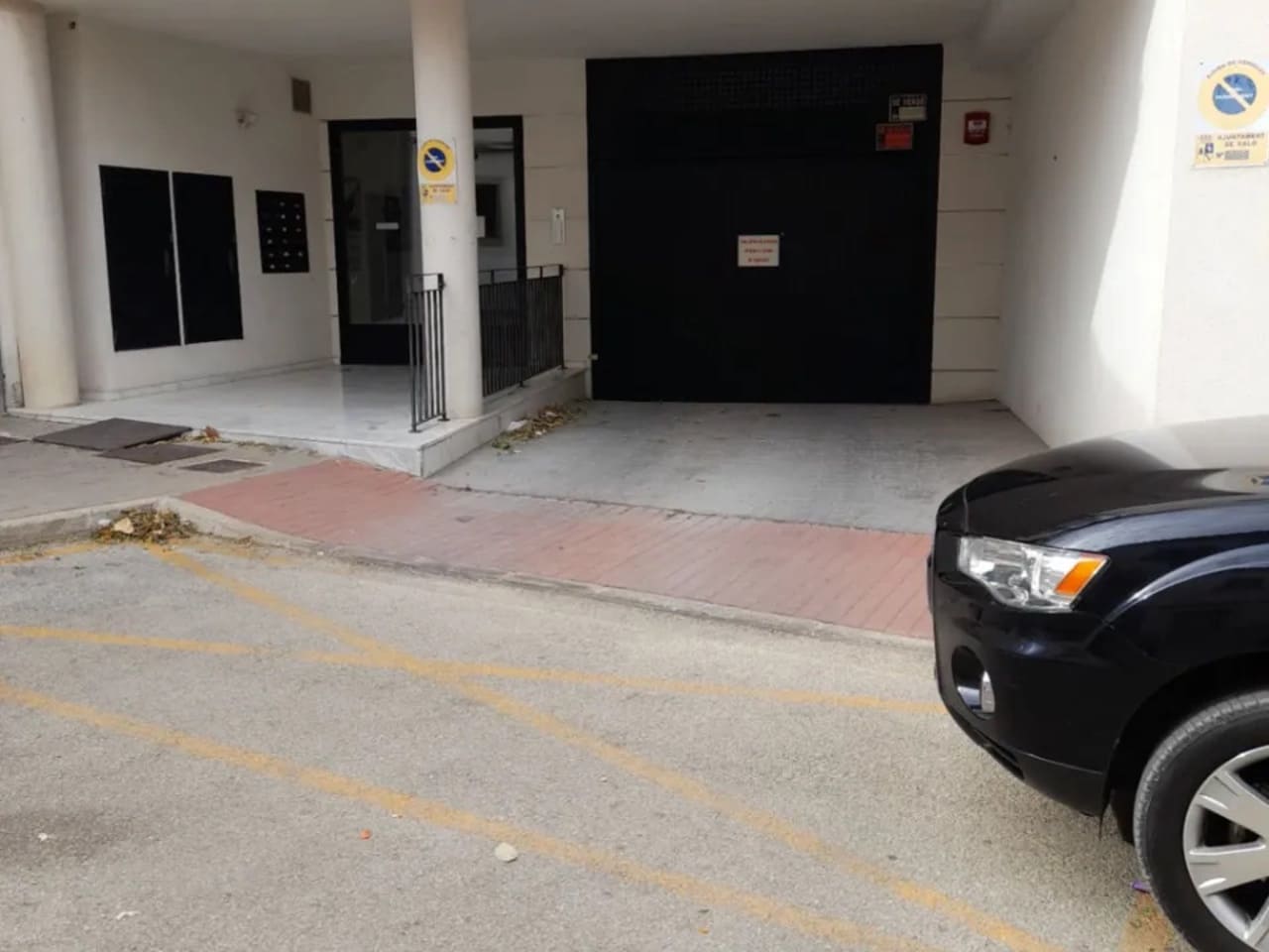 Garage for sale in Jalon / Xalo - € 6,500 (Ref: 9396699)