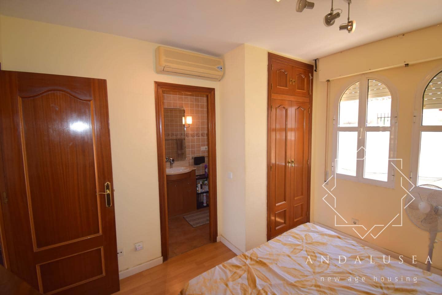 Appartement de 1 chambre à louer à Mojacar avec piscine garage - 600 € (Ref: 10034259)