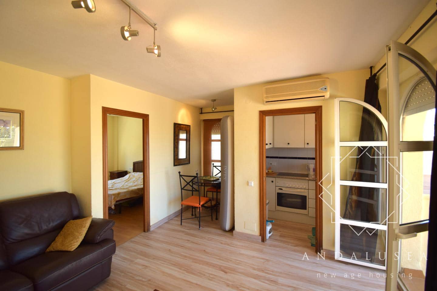 Appartement de 1 chambre à louer à Mojacar avec piscine garage - 600 € (Ref: 10034259)