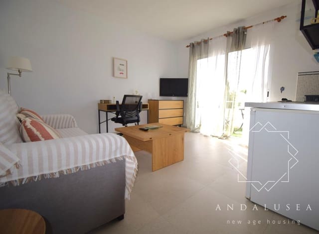 Piso de 1 habitación en Mojácar en alquiler con piscina garaje - 850 € (Ref: 10039284)