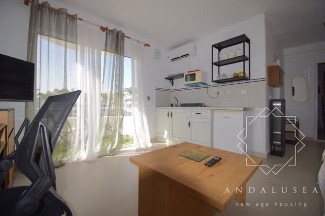 Piso de 1 habitación en Mojácar en alquiler con piscina garaje - 850 € (Ref: 10039284)