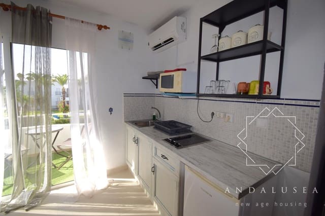 Piso de 1 habitación en Mojácar en alquiler con piscina garaje - 850 € (Ref: 10039284)