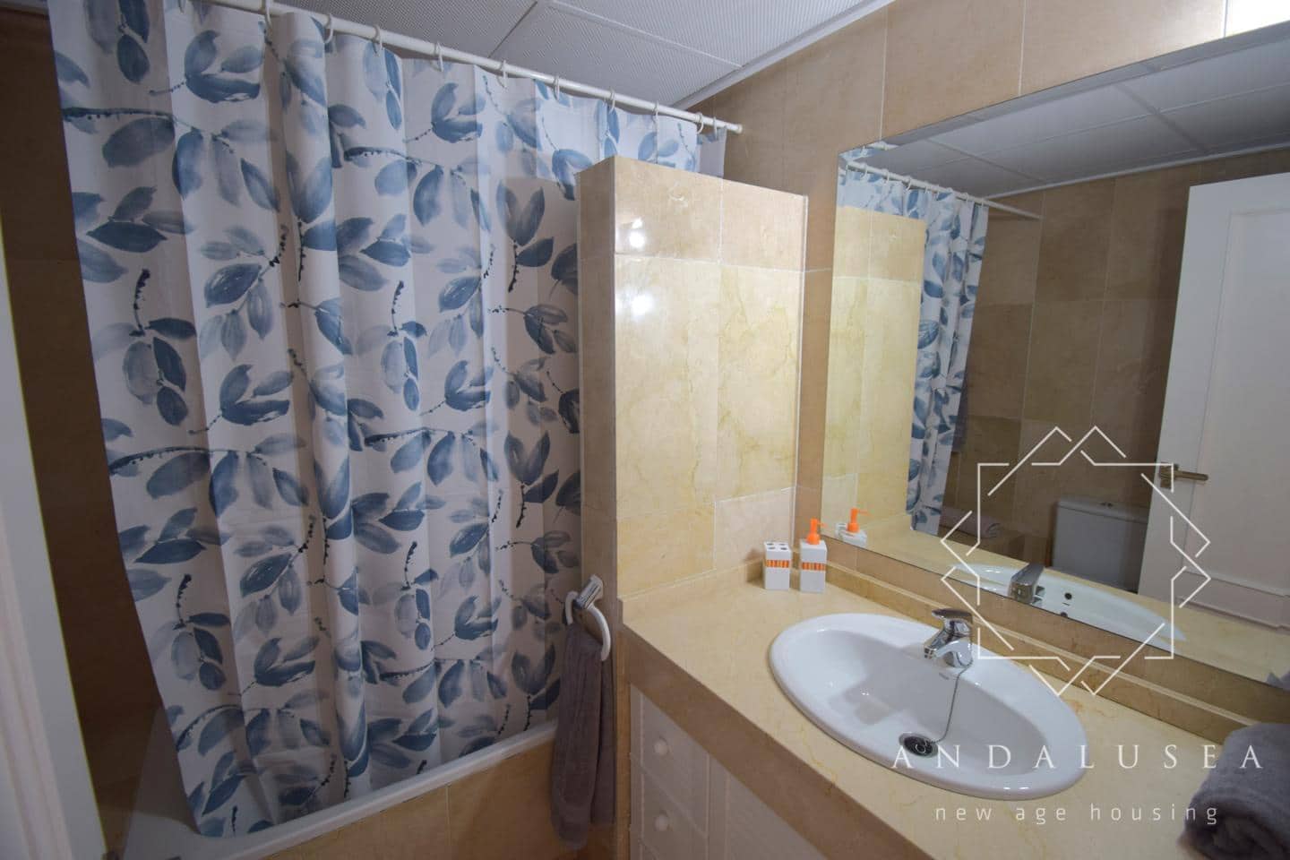 3 bedroom Flat for rent in Mojacar with pool garage - € 1,500 (Ref: 10049802)