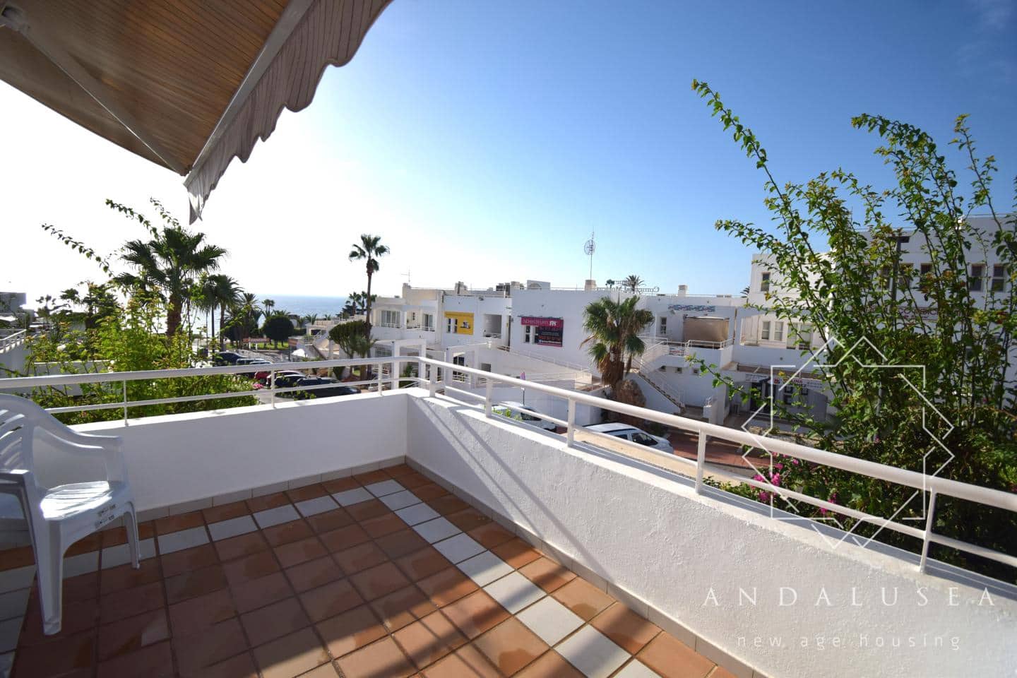 3 bedroom Flat for rent in Mojacar with pool garage - € 1,500 (Ref: 10049802)