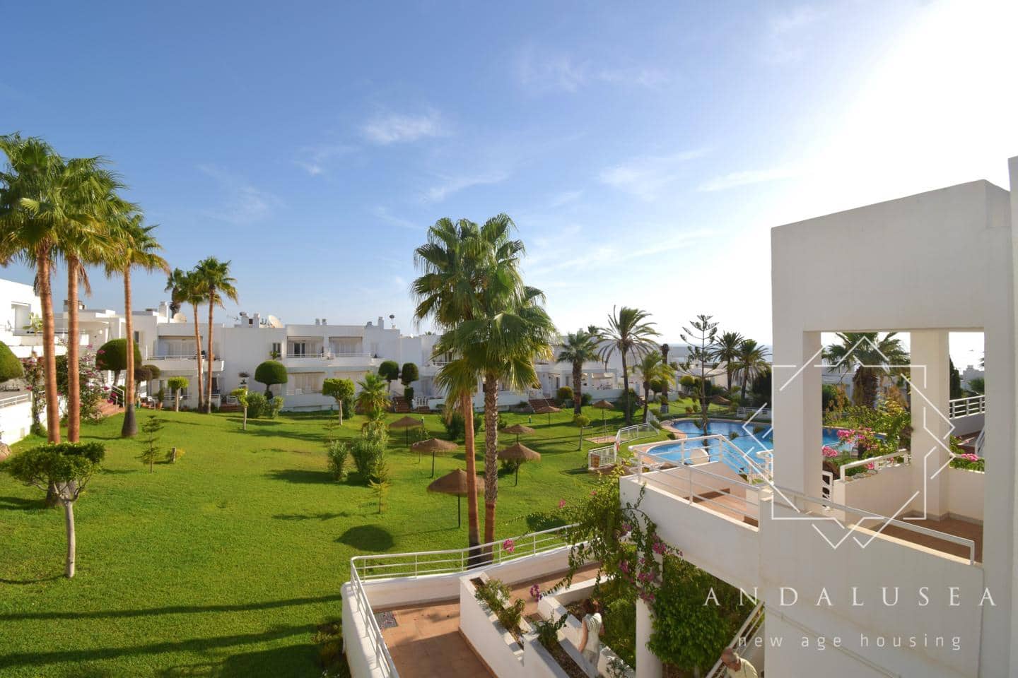 3 bedroom Flat for rent in Mojacar with pool garage - € 1,500 (Ref: 10049802)