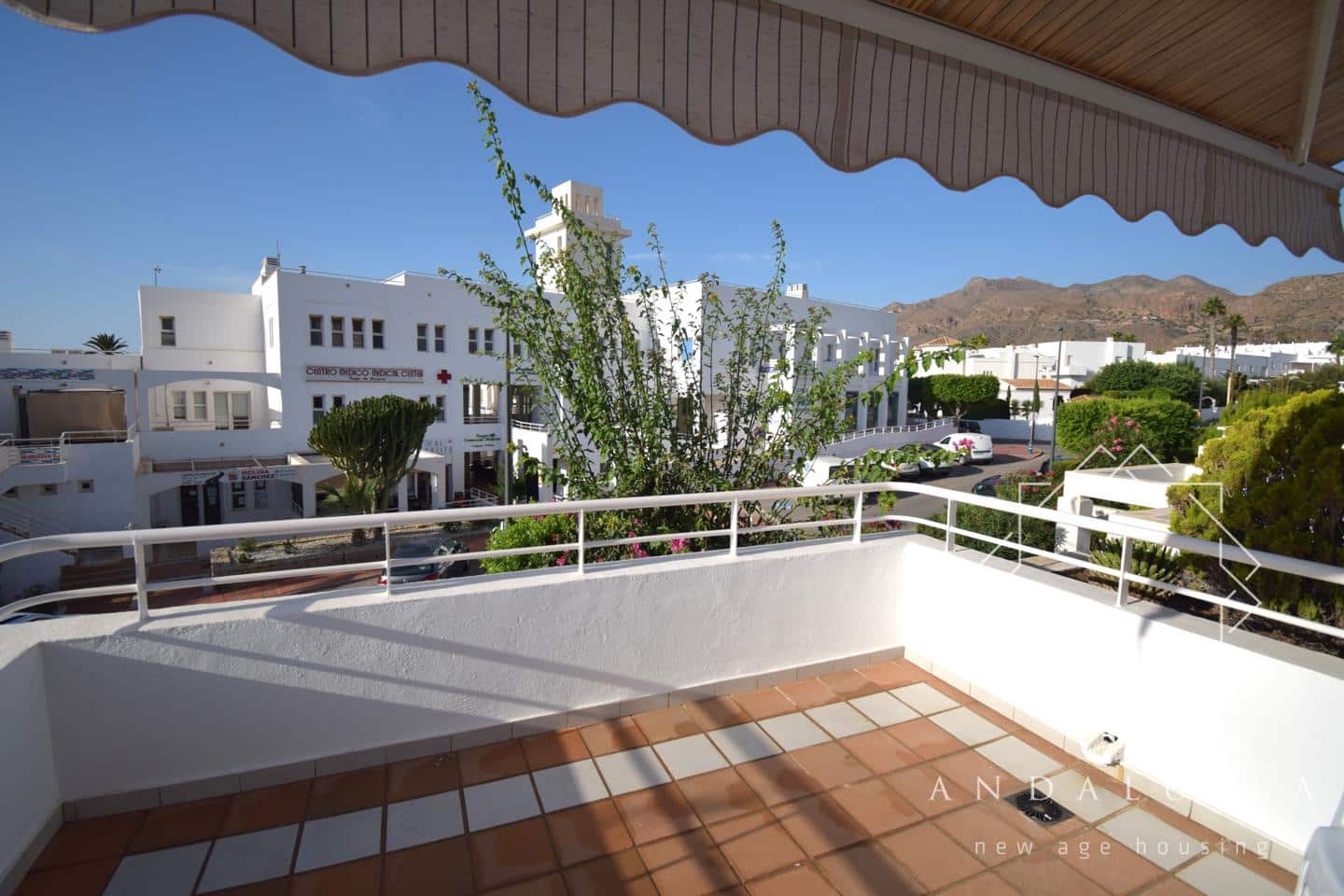 3 bedroom Flat for rent in Mojacar with pool garage - € 1,500 (Ref: 10049802)