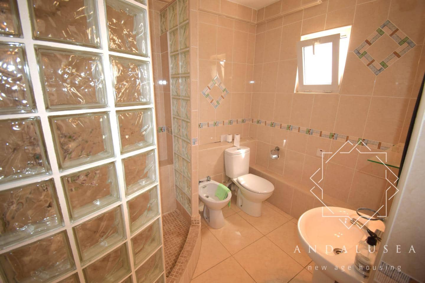 Chalet de 4 habitaciones en Sopalmo en venta - 349.995 € (Ref: 10062832)
