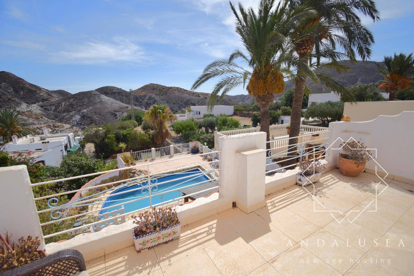 Chalet de 4 habitaciones en Sopalmo en venta - 349.995 € (Ref: 10062832)