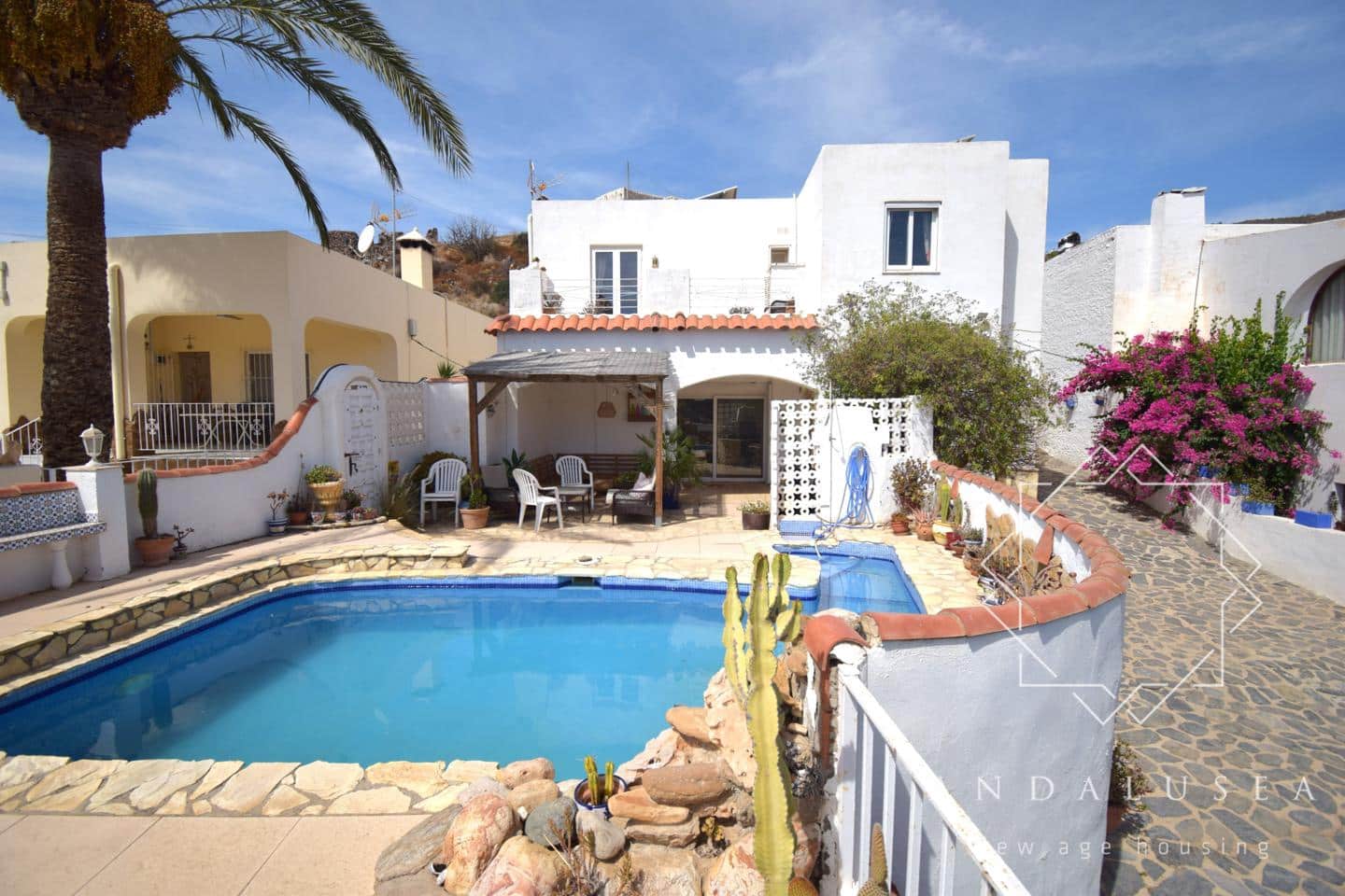 Chalet de 4 habitaciones en Sopalmo en venta - 349.995 € (Ref: 10062832)