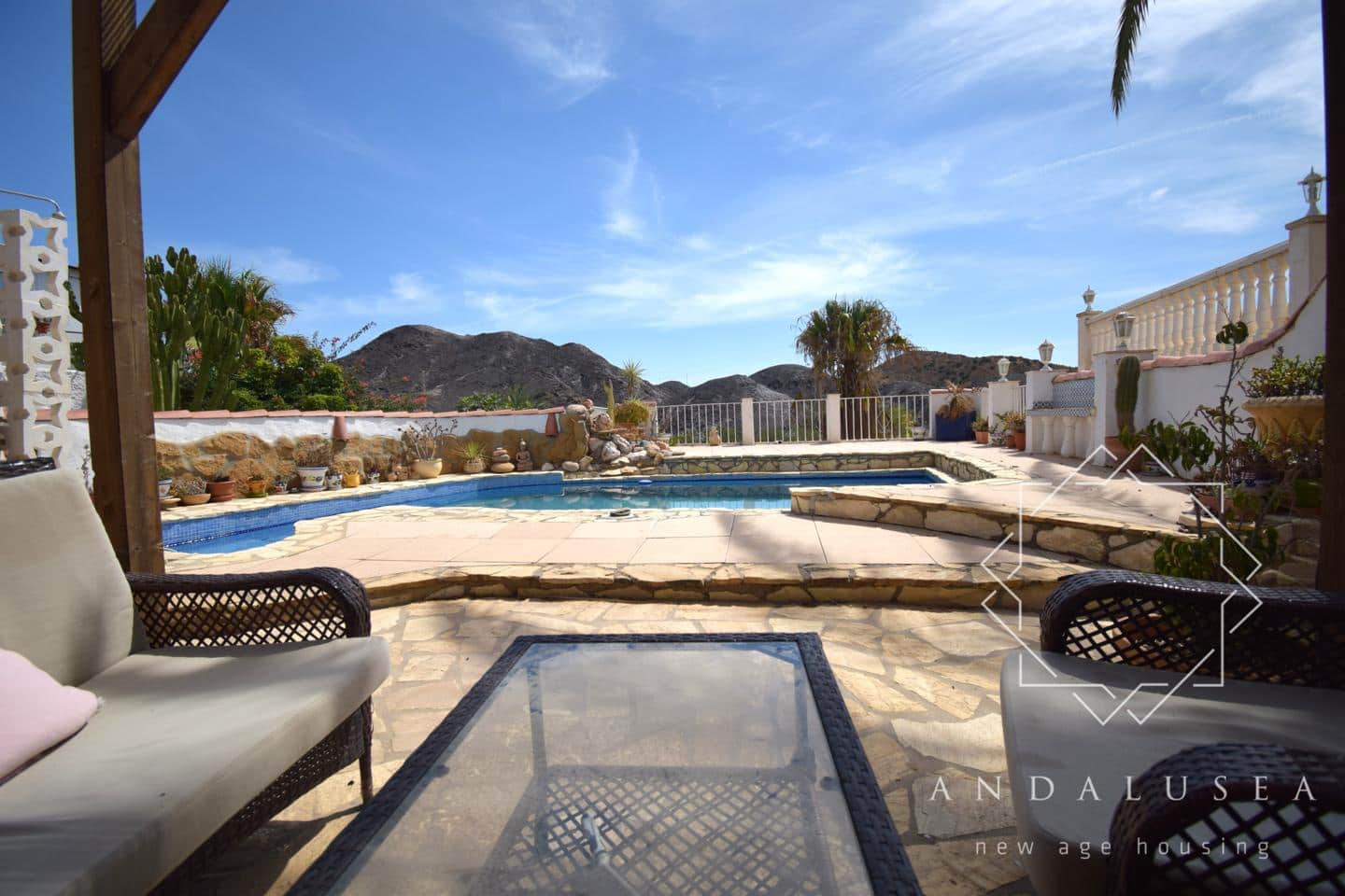 Chalet de 4 habitaciones en Sopalmo en venta - 349.995 € (Ref: 10062832)