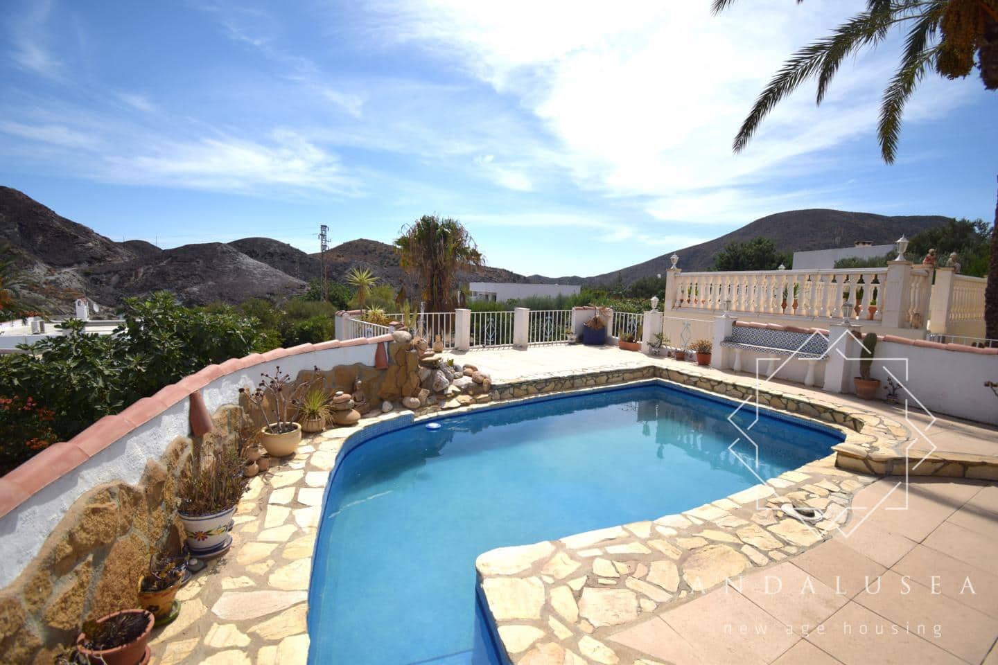 Chalet de 4 habitaciones en Sopalmo en venta - 349.995 € (Ref: 10062832)