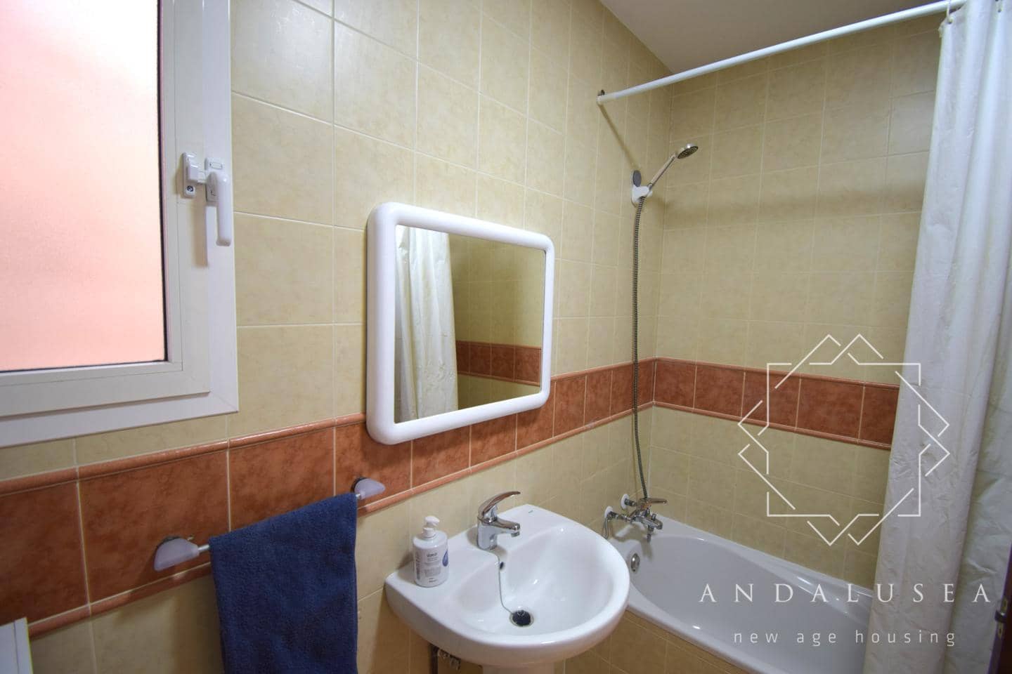 2 sovrum Lägenhet att hyra i Turre - 650 € (Ref: 10076913)