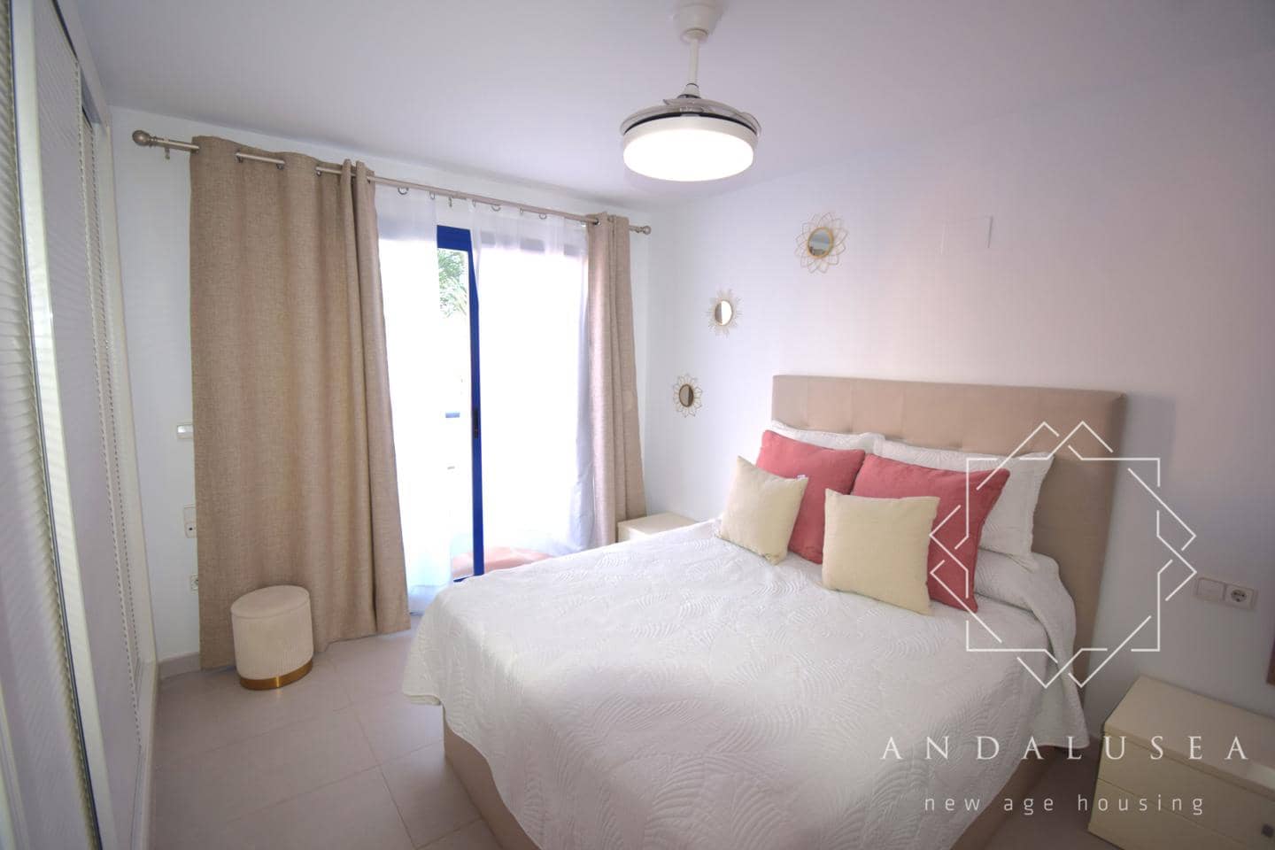 2 slaapkamer Flat te koop in Mojacar met garage - € 246.000 (Ref: 10105566)