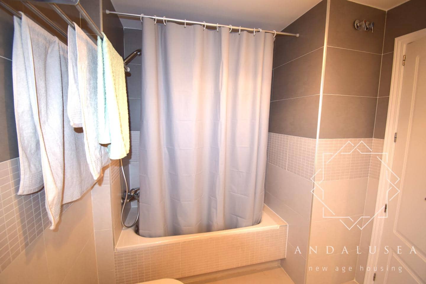 2 slaapkamer Flat te koop in Mojacar met garage - € 246.000 (Ref: 10105566)