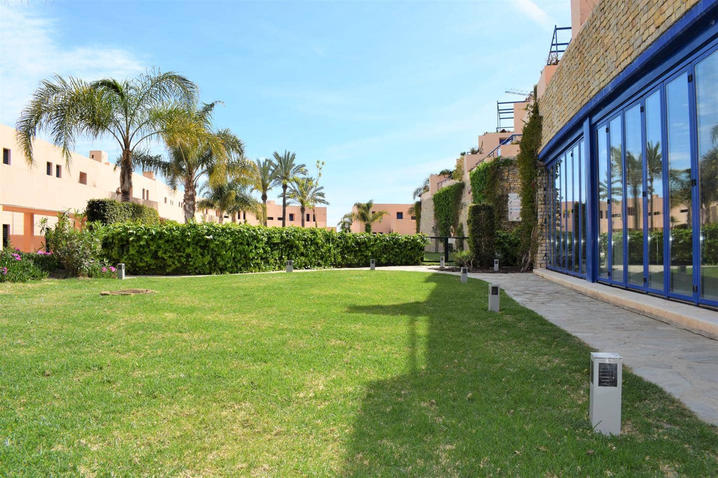 2 slaapkamer Flat te koop in Mojacar met garage - € 246.000 (Ref: 10105566)