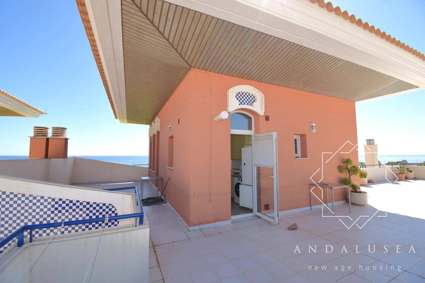 3 bedroom Villa for sale in Mojacar with pool garage - € 495,000 (Ref: 10130695)