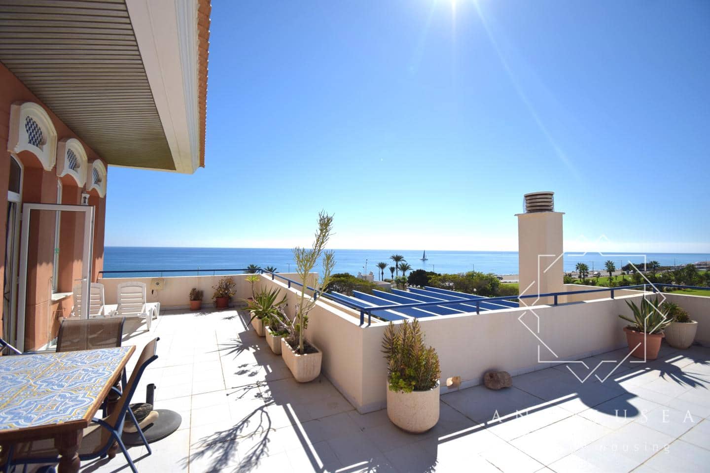 3 bedroom Villa for sale in Mojacar with pool garage - € 495,000 (Ref: 10130695)