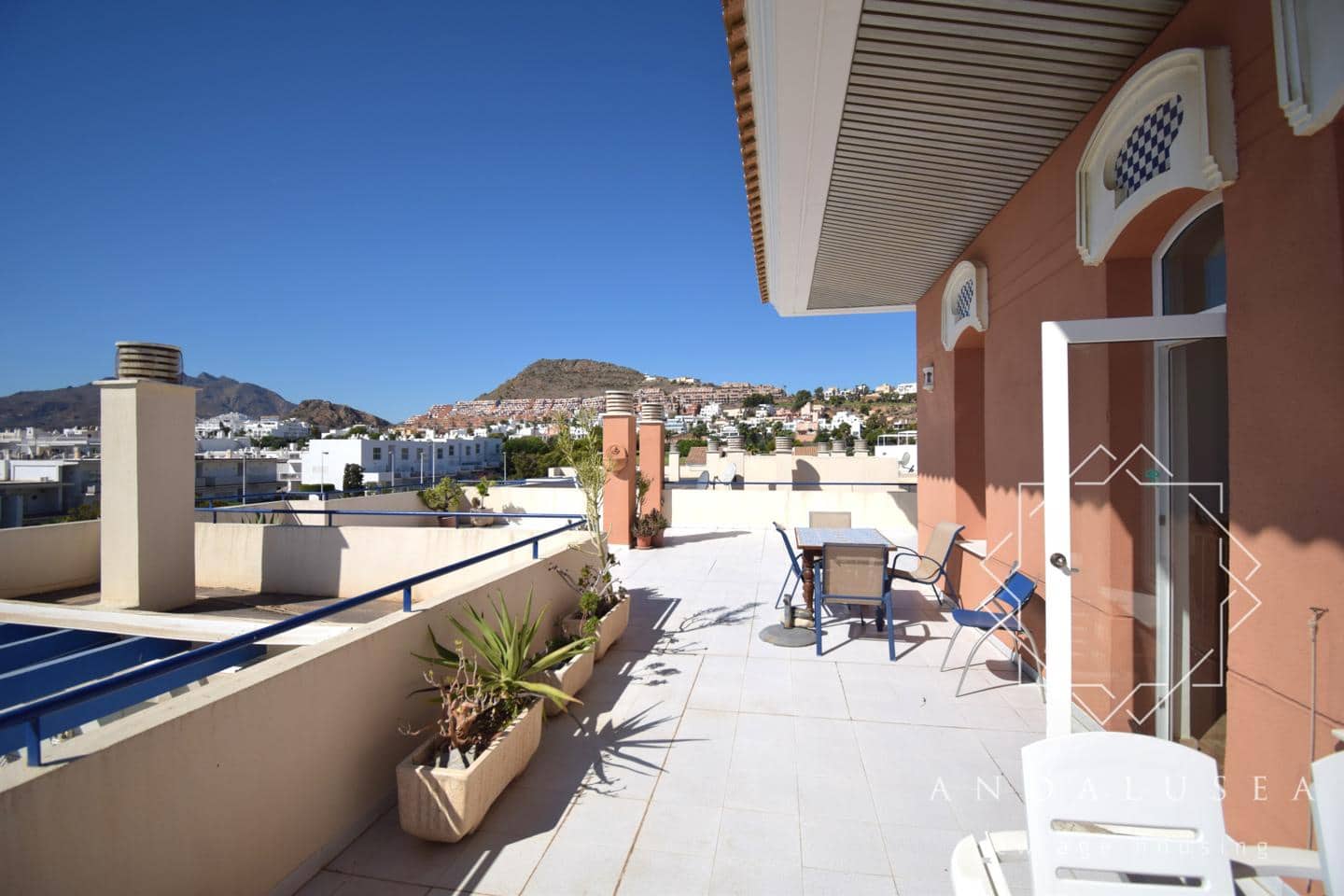 3 bedroom Villa for sale in Mojacar with pool garage - € 495,000 (Ref: 10130695)