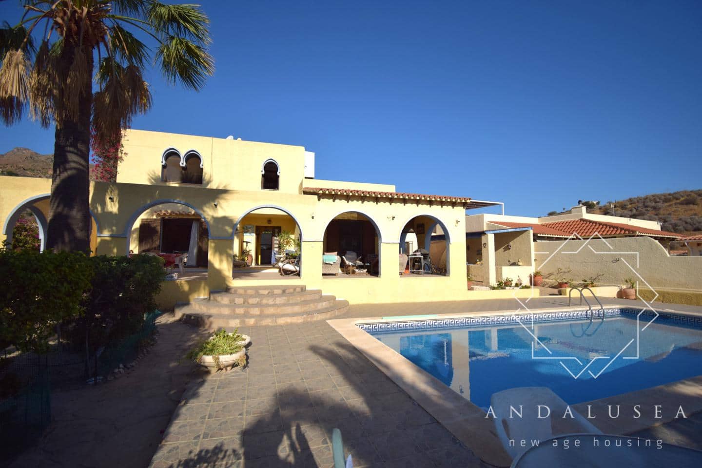 3 slaapkamer Villa te koop in Mojacar met zwembad - € 695.000 (Ref: 10144878)