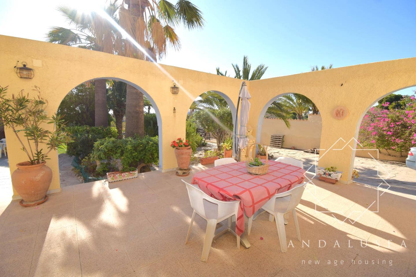3 slaapkamer Villa te koop in Mojacar met zwembad - € 695.000 (Ref: 10144878)