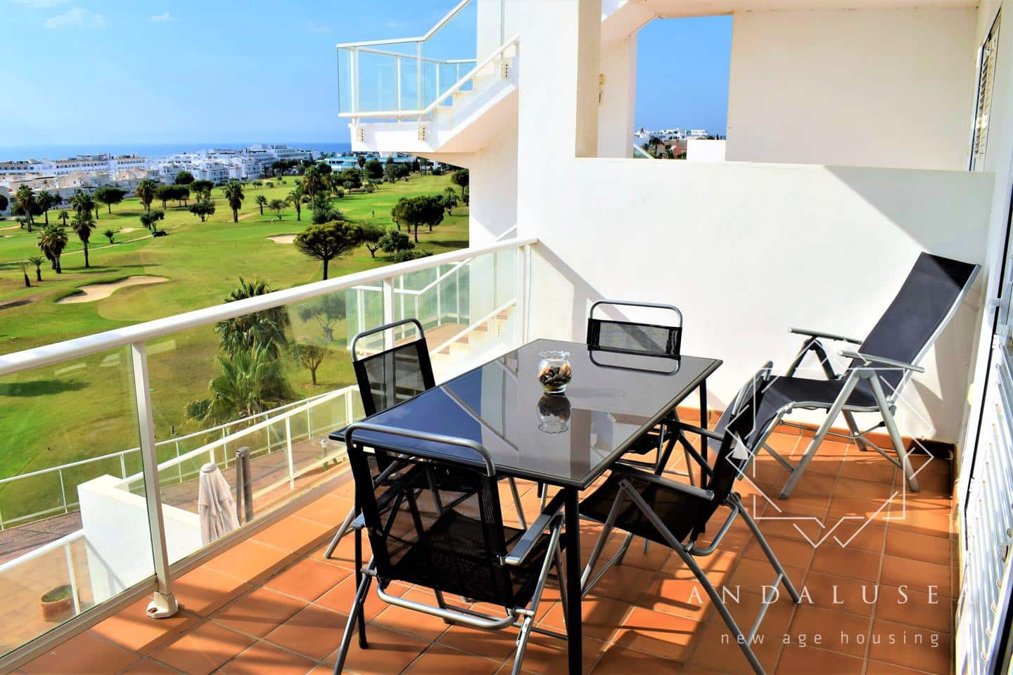 2 soveværelse Lejlighed til leje i Mojacar med swimmingpool garage - € 700 (Ref: 4099121)