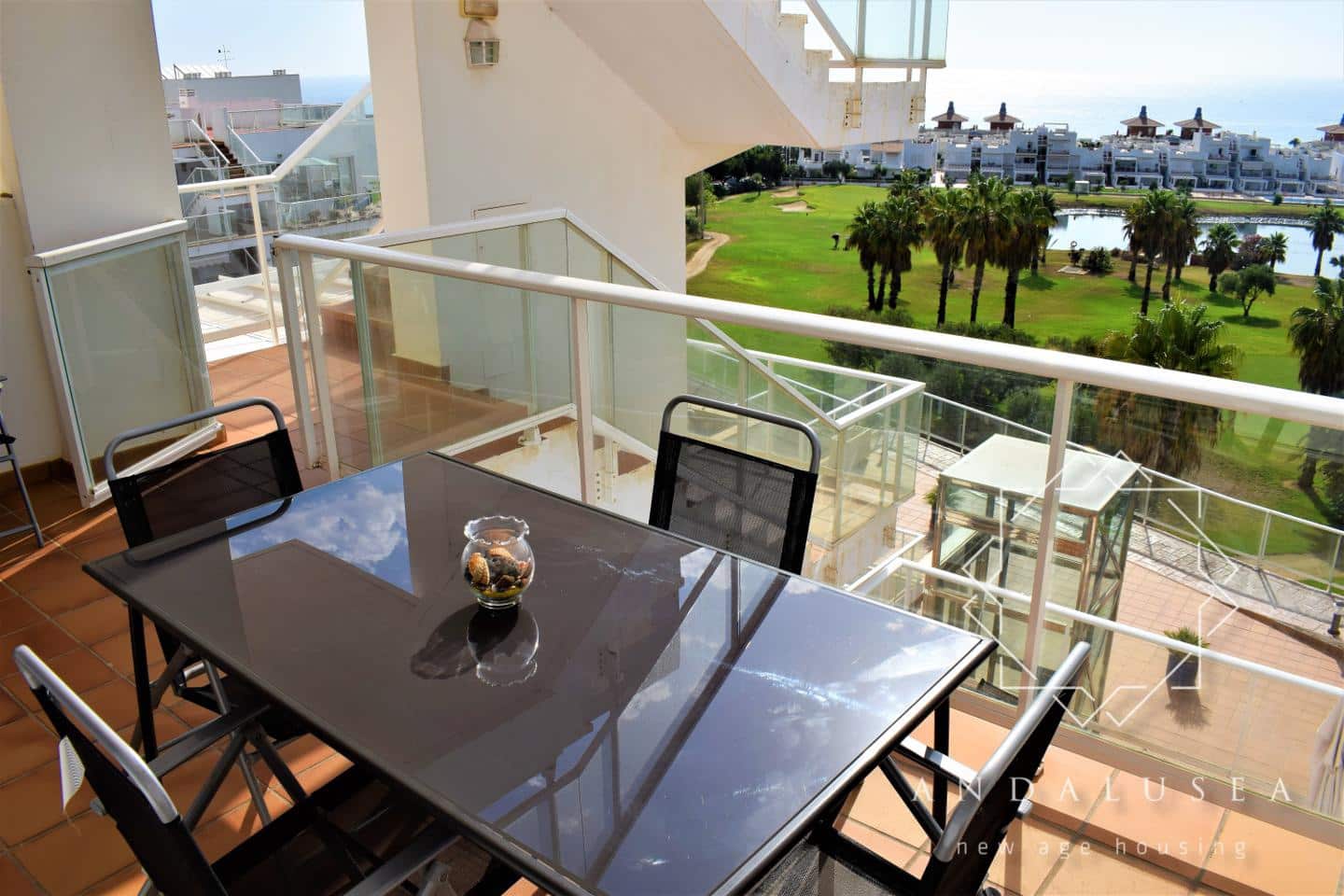 2 soveværelse Lejlighed til leje i Mojacar med swimmingpool garage - € 700 (Ref: 4099121)