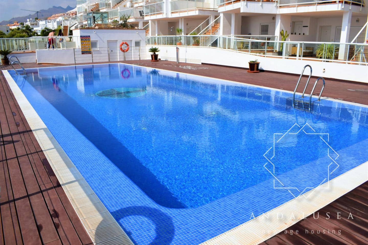 2 soveværelse Lejlighed til leje i Mojacar med swimmingpool garage - € 700 (Ref: 4099121)