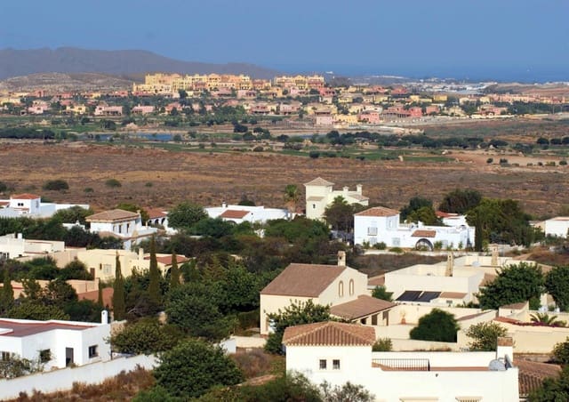 Ubebygd land til salgs i Cuevas del Almanzora - € 67 000 (Ref: 4756735)
