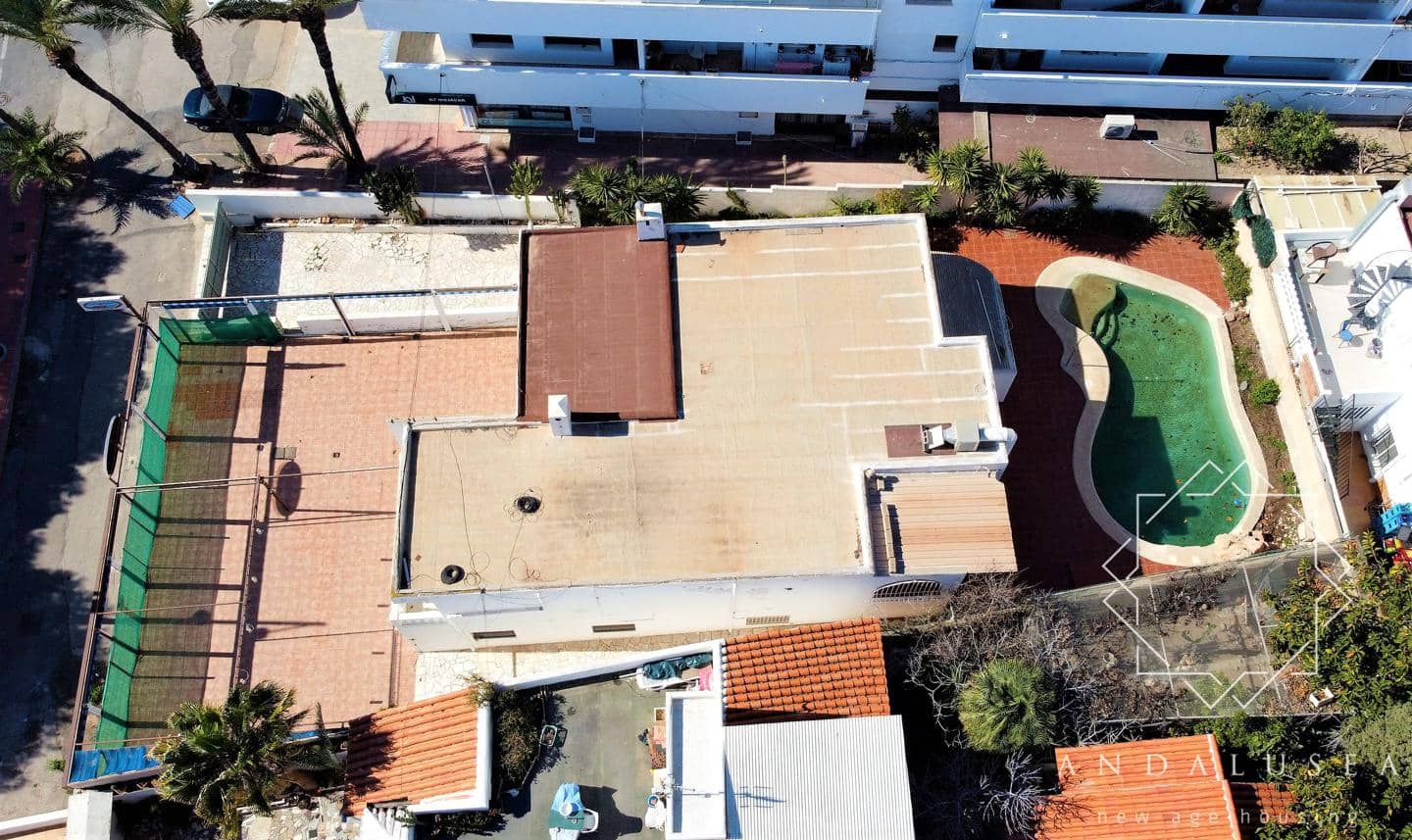 6 bedroom Villa for sale in Almeria city with pool - € 680,000 (Ref: 5953966)