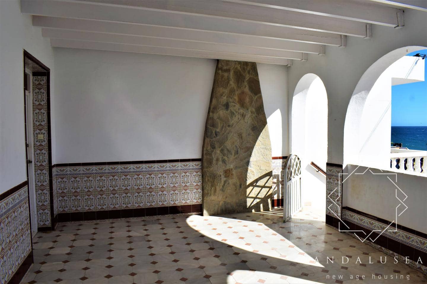 6 bedroom Villa for sale in Almeria city with pool - € 680,000 (Ref: 5953966)