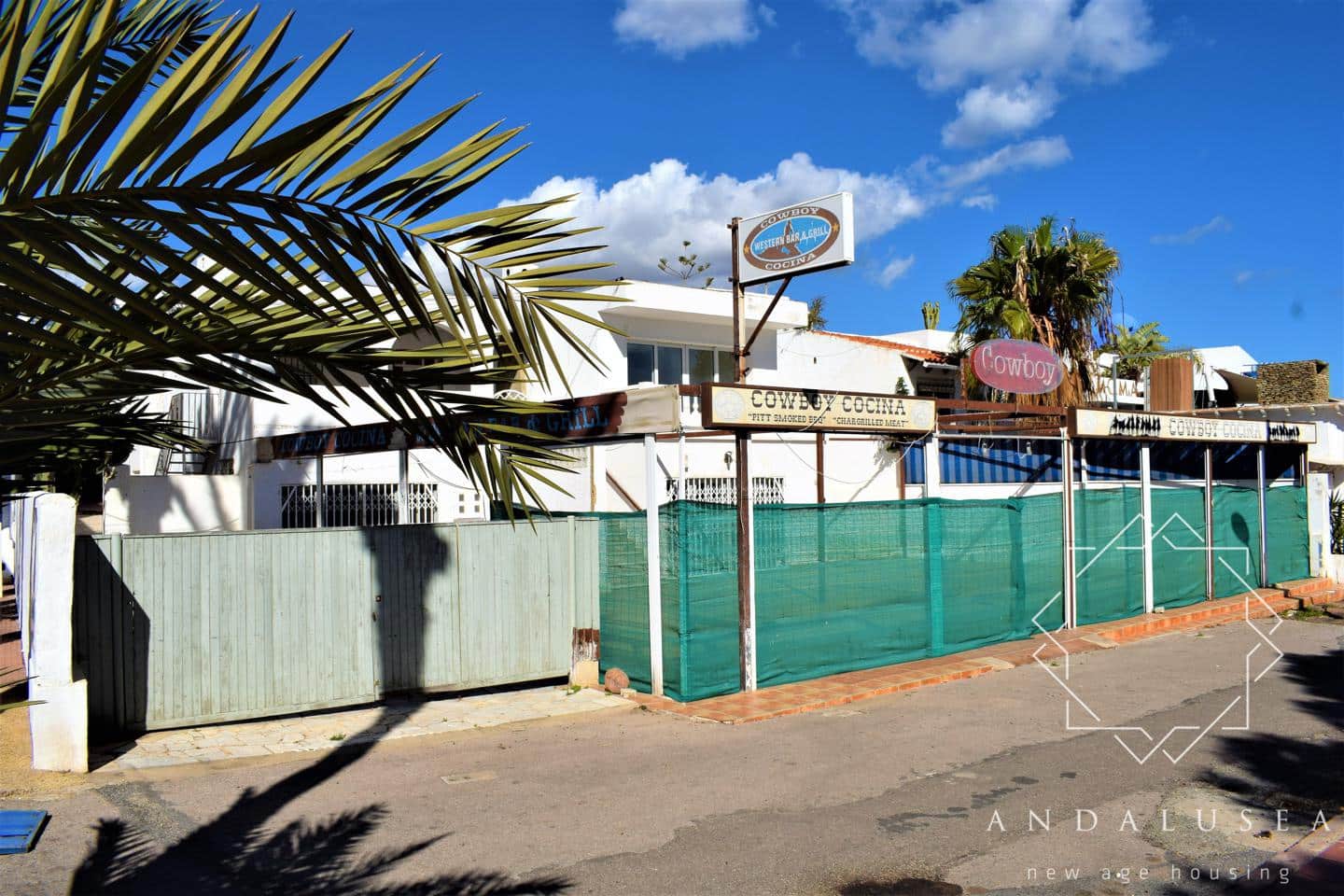 6 bedroom Villa for sale in Almeria city with pool - € 680,000 (Ref: 5953966)