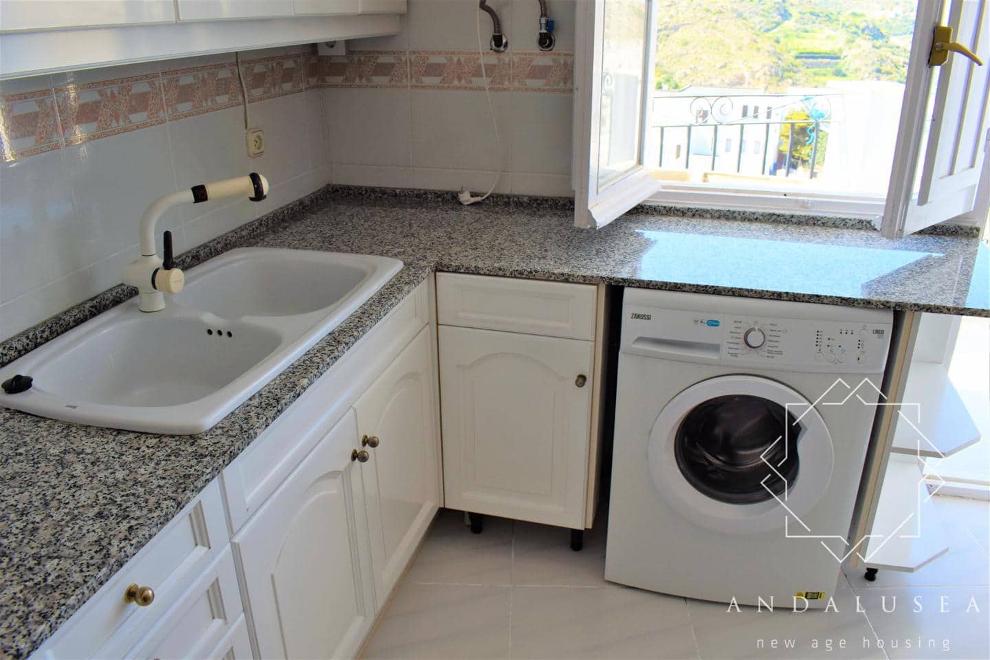 4 soveværelse Villa til salg i Mojacar - € 168.000 (Ref: 5999752)