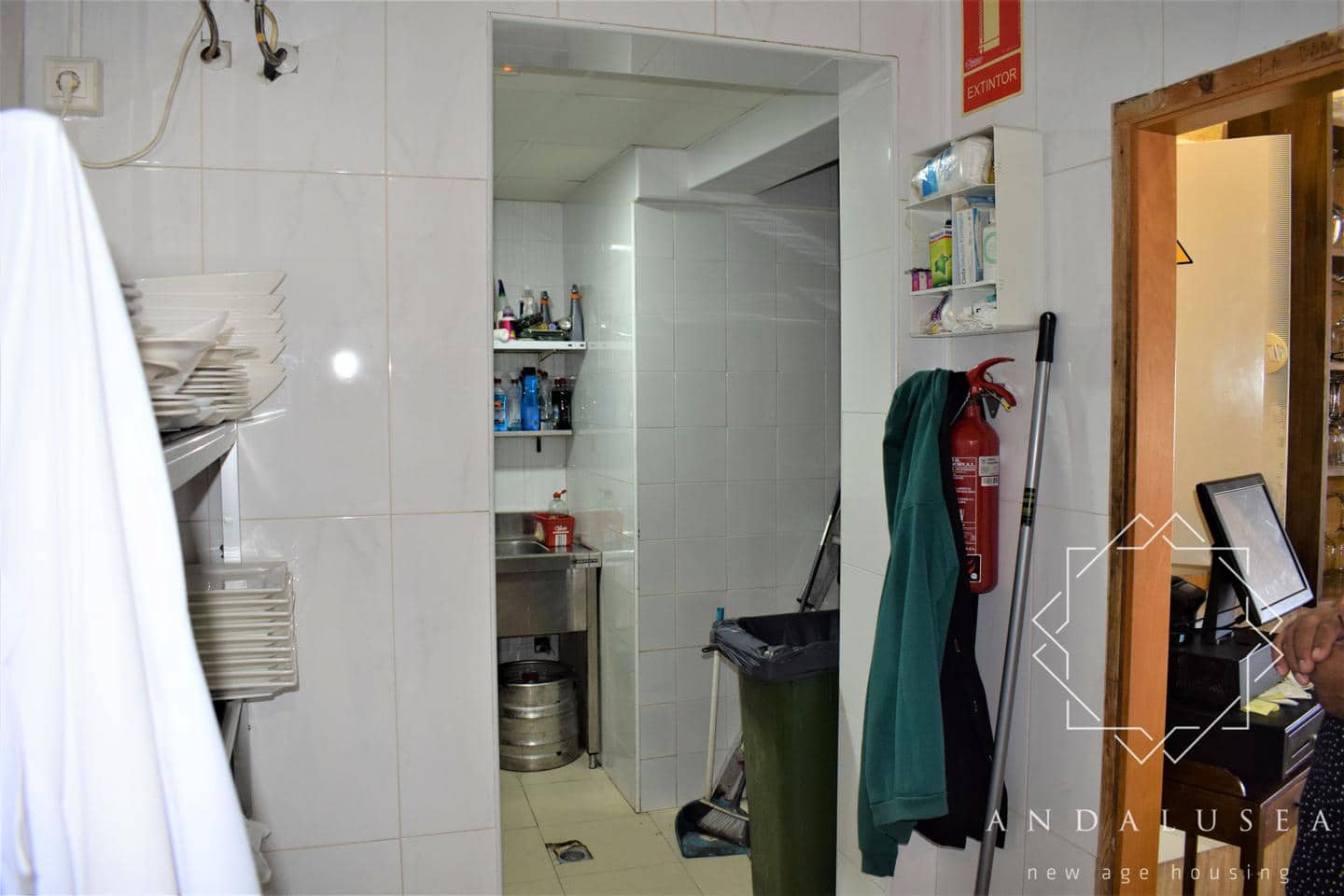 2 soveværelse Virksomhed til leje i Garrucha - € 2.000 (Ref: 6012730)