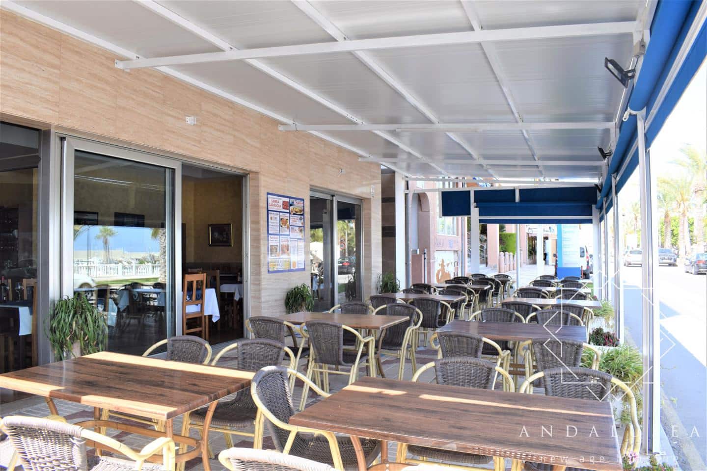 2 bedroom Business for sale in Garrucha - € 800,000 (Ref: 6012730)