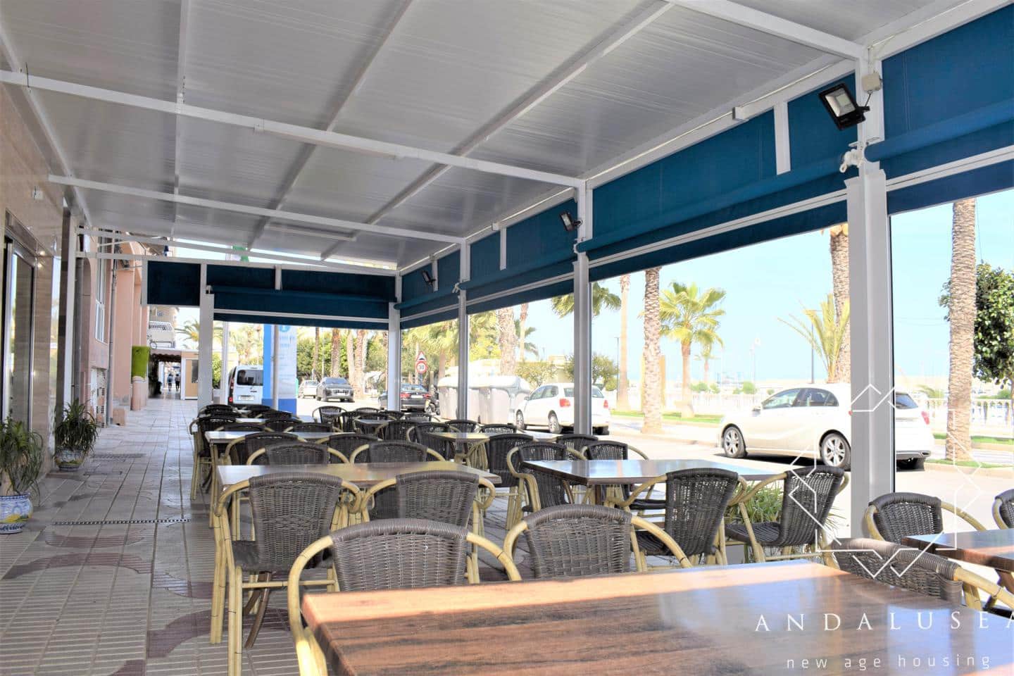 2 bedroom Business for sale in Garrucha - € 800,000 (Ref: 6012730)