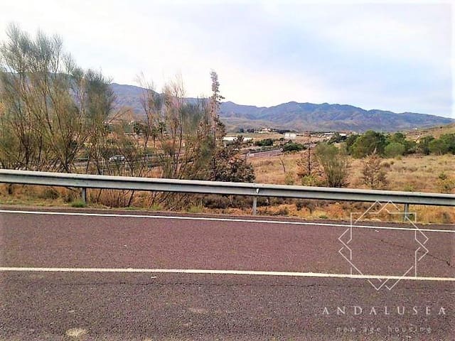 Mark till salu i Los Gallardos - 2 200 000 € (Ref: 6052856)