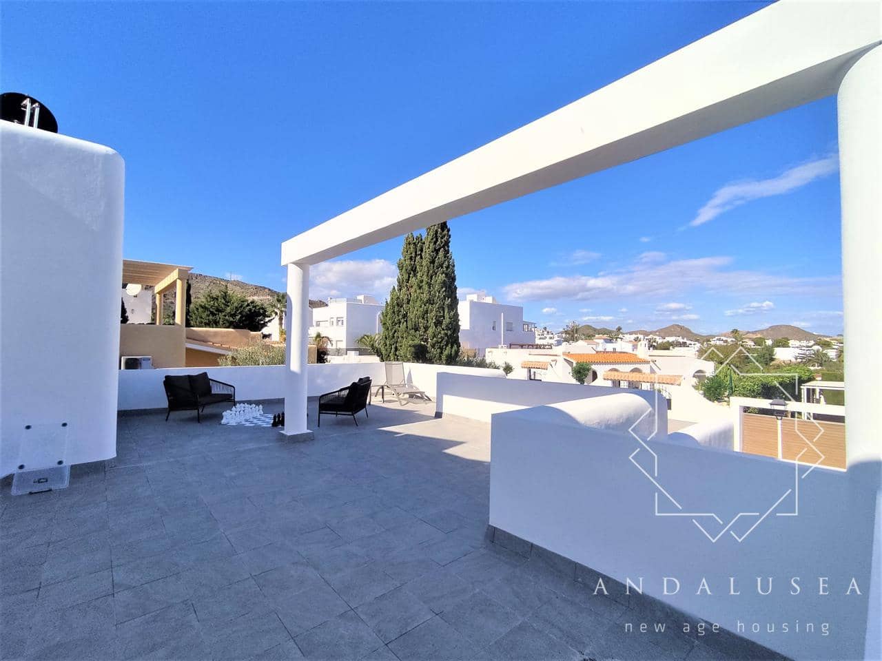 4 soveværelse Villa til salg i Mojacar med swimmingpool - € 895.000 (Ref: 6464015)