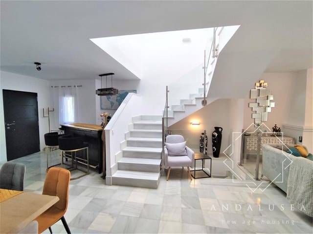 4 bedroom Villa for sale in Mojácar with pool - € 895,000 (Ref: 6464015)