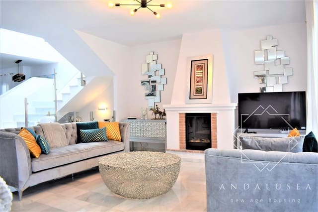 4 bedroom Villa for sale in Mojácar with pool - € 895,000 (Ref: 6464015)