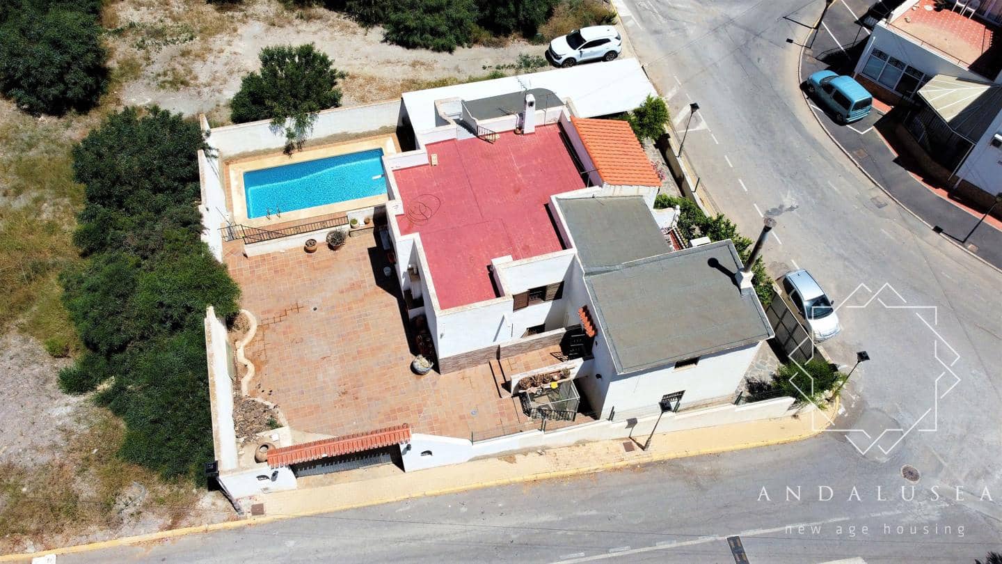 4 quarto Moradia para venda em Mojacar com piscina garagem - 450 000 € (Ref: 6626254)