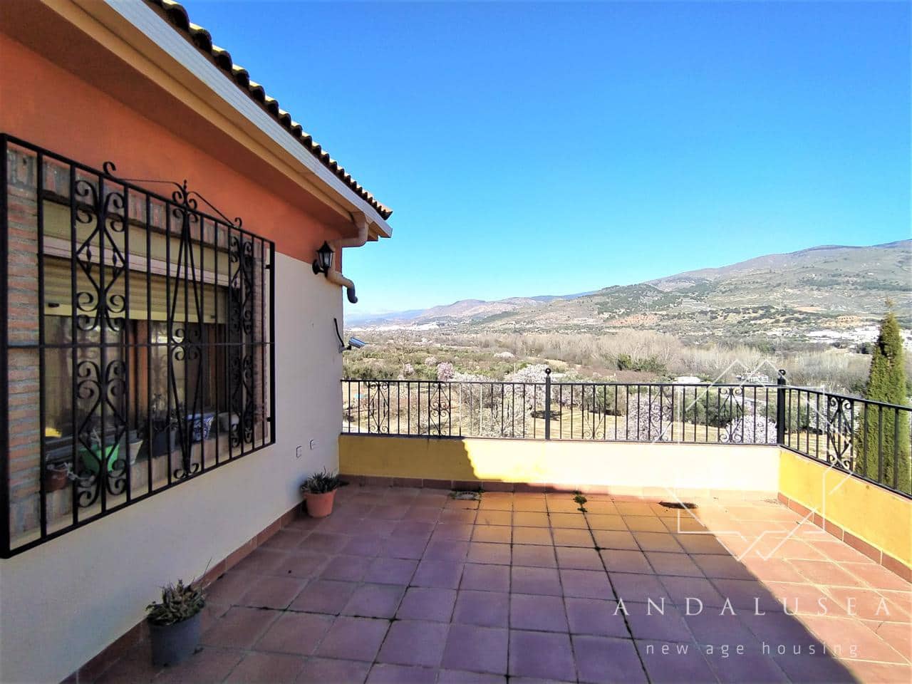 5 chambre Villa/Maison à vendre à Fondon - 450 000 € (Ref: 6644242)