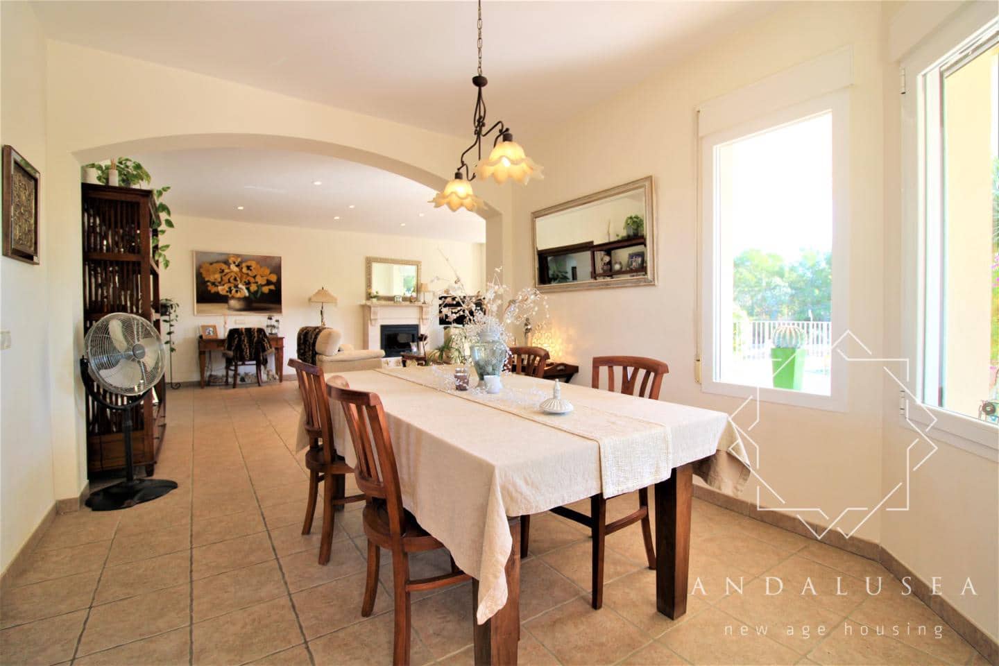 4 soveværelse Villa til salg i Vera med swimmingpool garage - € 695.000 (Ref: 6706910)