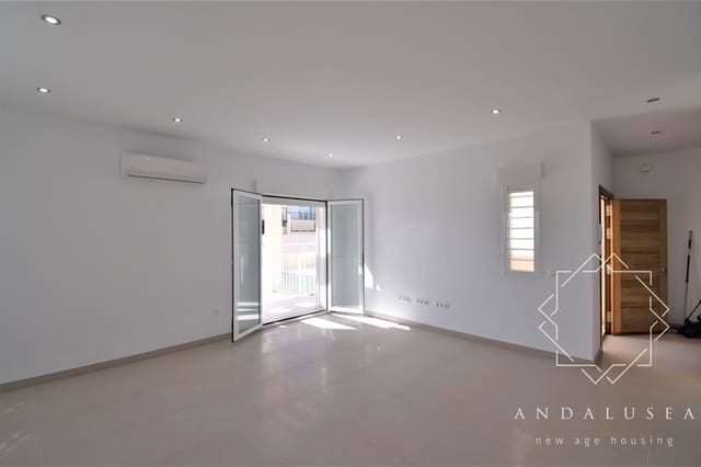 Chalet de 4 habitaciones en Mojácar en venta con piscina - 790.000 € (Ref: 6824850)